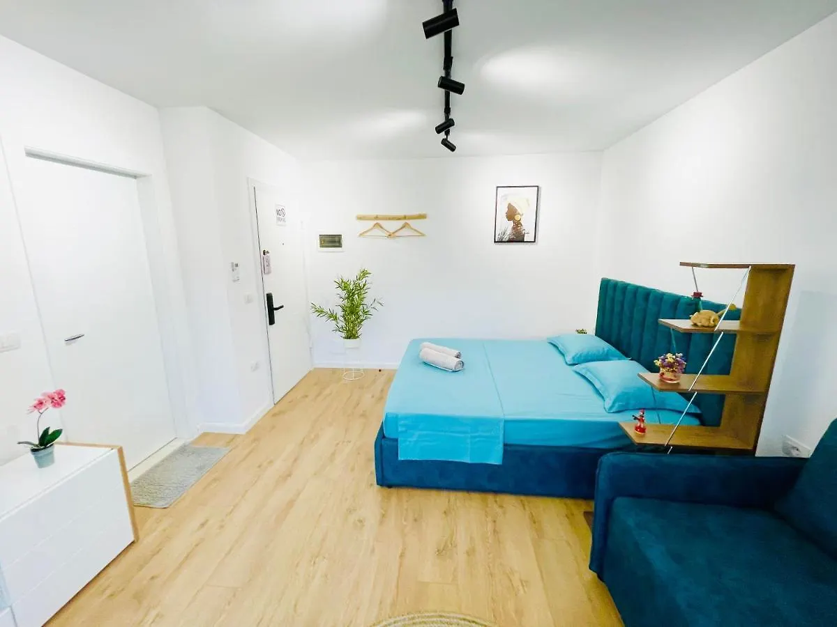 Central Studio Apartment 1, Tirana