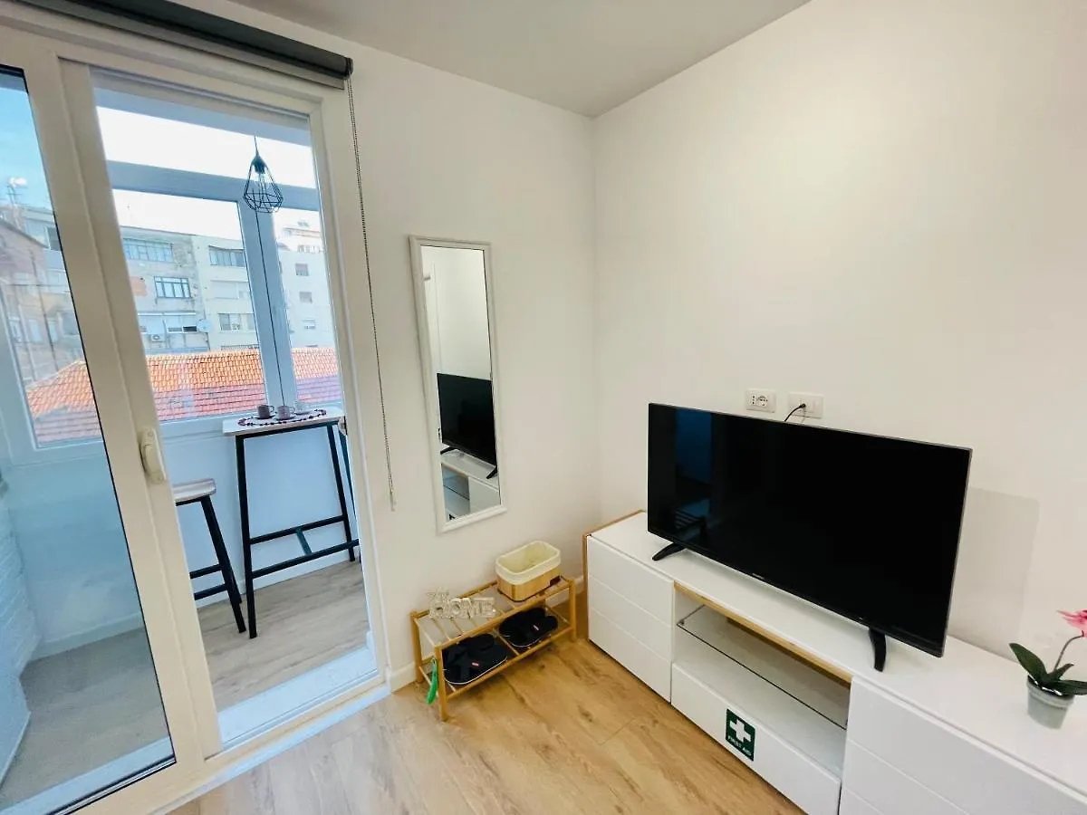Central Studio Apartment 1, Tirana