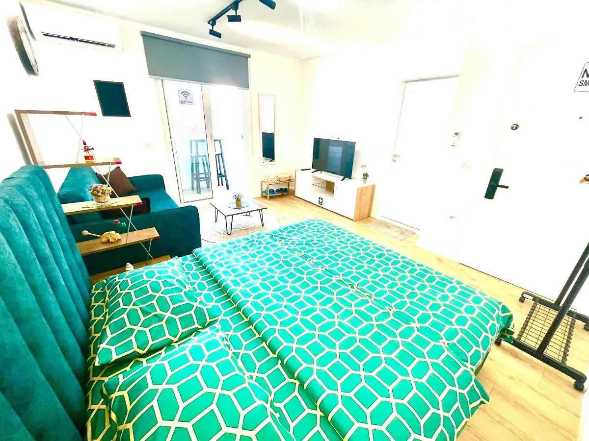 Central Studio Apartment 1, Tirana